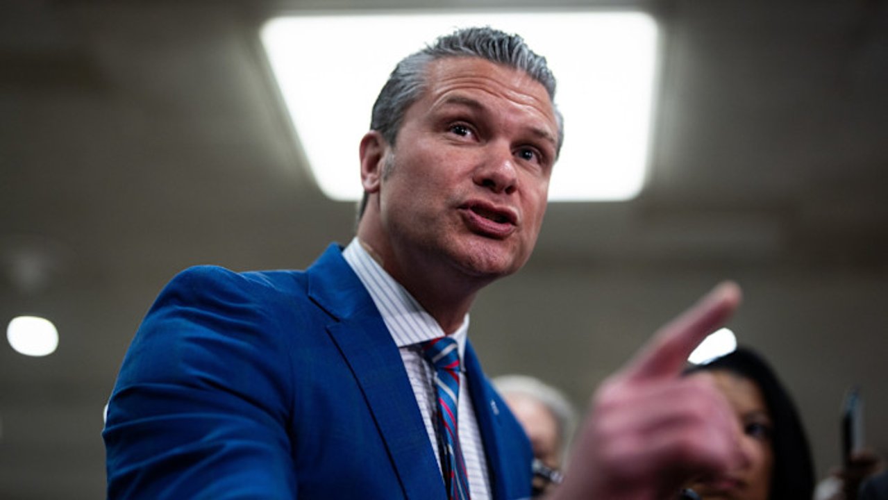Cese del fuego con Irán “suspende” plazo de 60 días para autorización del Congreso, dice Hegseth
