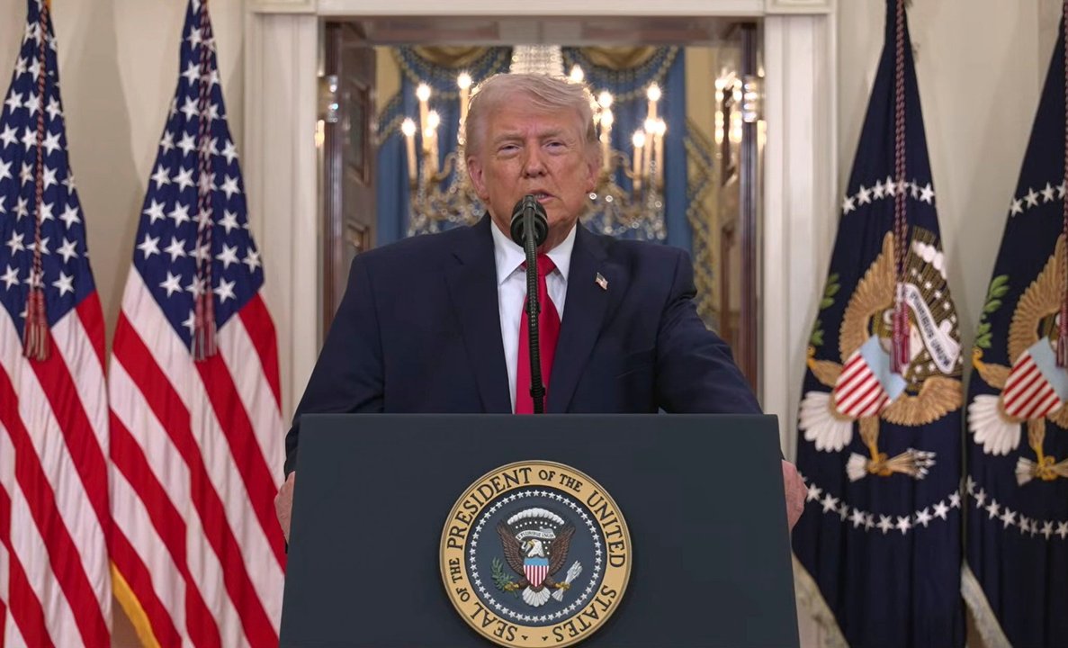 Trump critica intentos del Congreso para limitar sus poderes de guerra