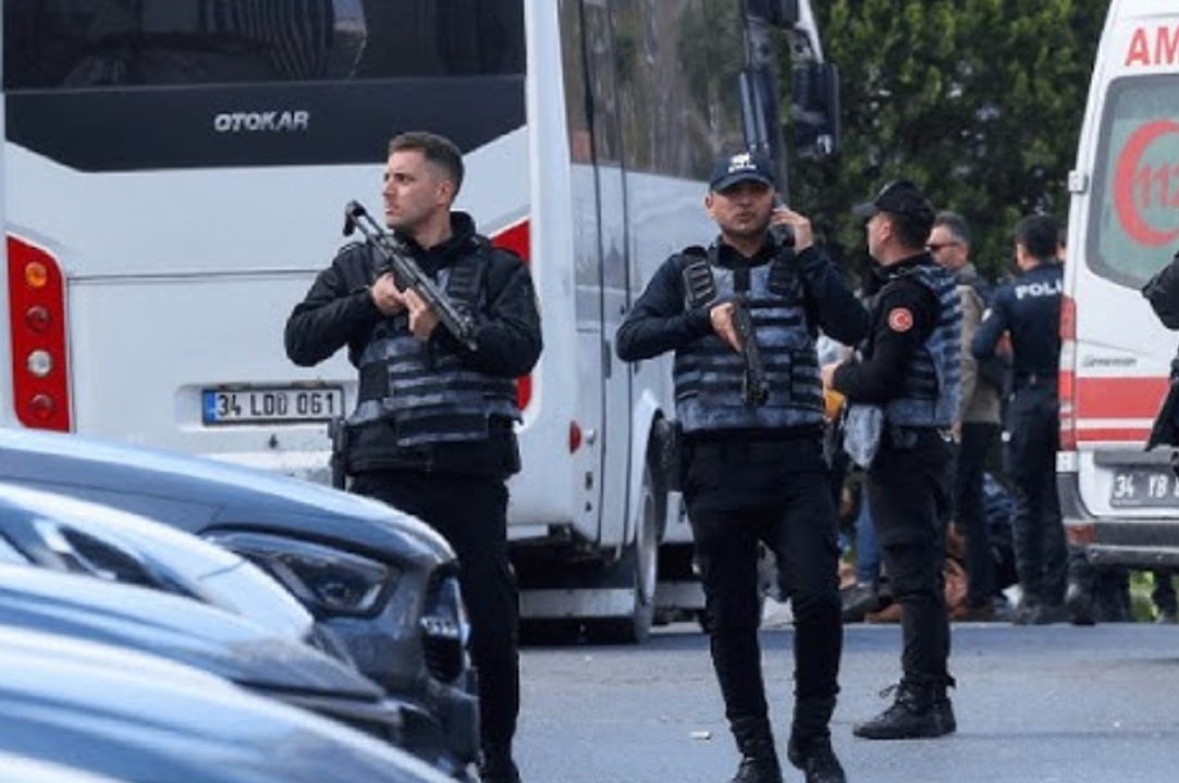 Ataque frente al consulado de Israel en Turquía: un muerto y dos detenidos