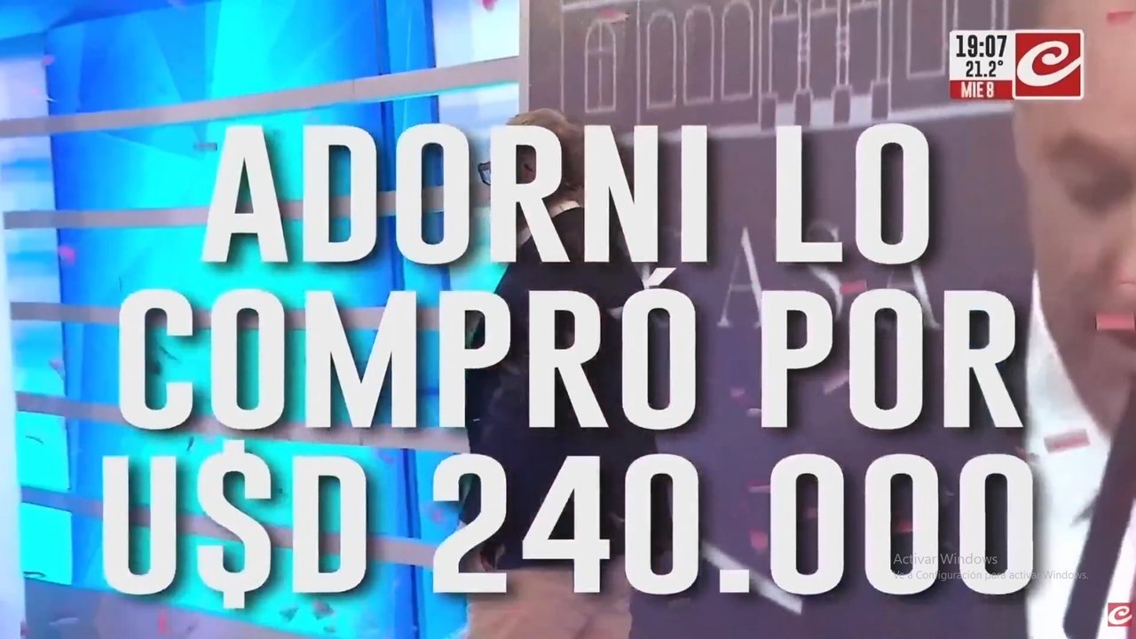 El divertido anuncio con placas de Crónica sobre el deparamento que compró Manuel Adorni en Caballito