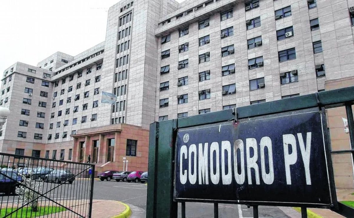 La Justicia pone foco en las refacciones de la casa de Adorni en el country de Exaltación de la Cruz