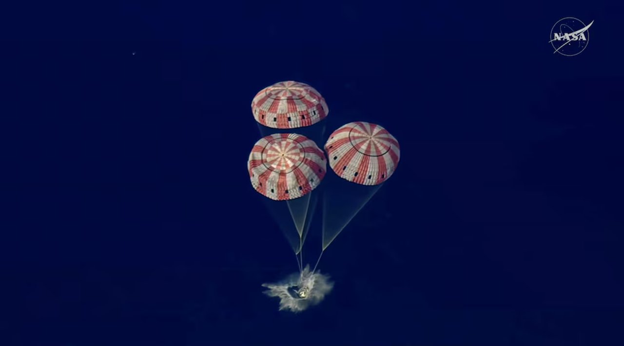 Artemis II: así fue el aterrizaje de Orion en el oceáno Pacífico