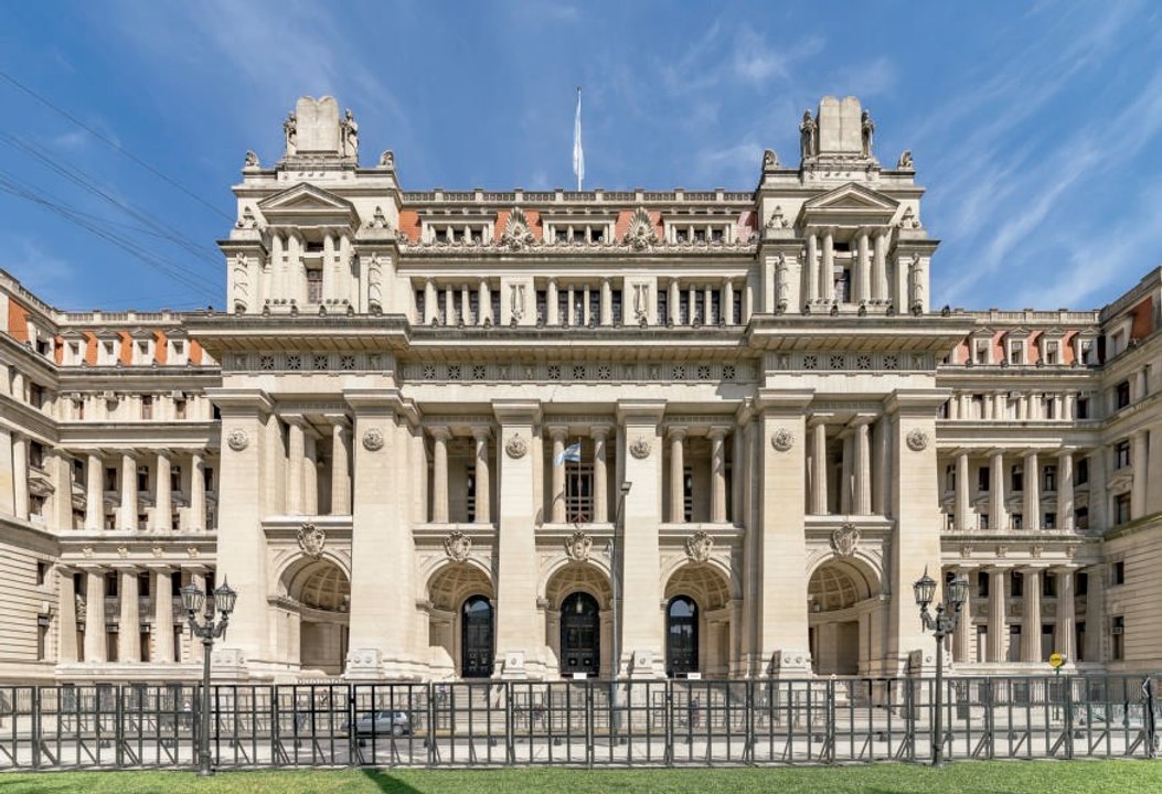 Piden citar a declarar al exadministrador de la Corte en causa por corrupción judicial