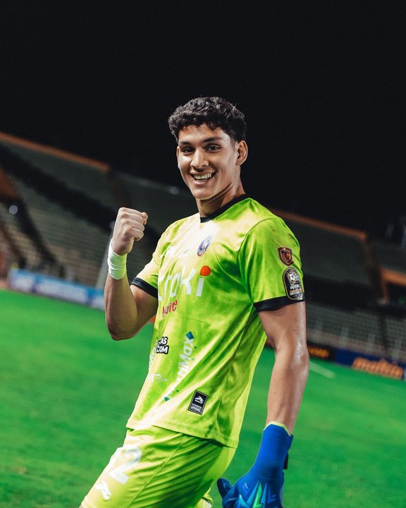 Insólito: el grave error del arquero de La Guaira ante Bolívar por Copa Libertadores