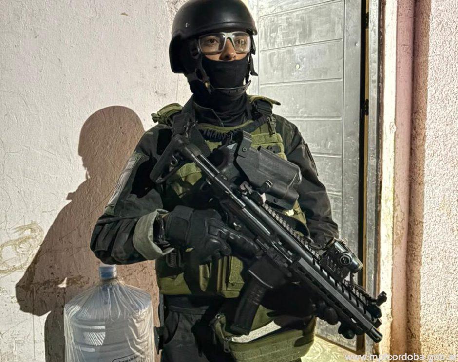 UN DETENIDO POR COMERCIALIZAR ESTUPEFACIENTES EN UNQUILLO