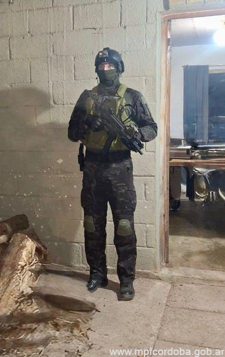 LEONES: FPA DETUVO A UN HOMBRE CON ANTECEDENTES POR VENTA DE DROGAS