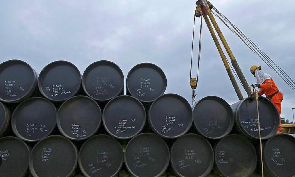 El petróleo vuelve a la zona de US$ 100