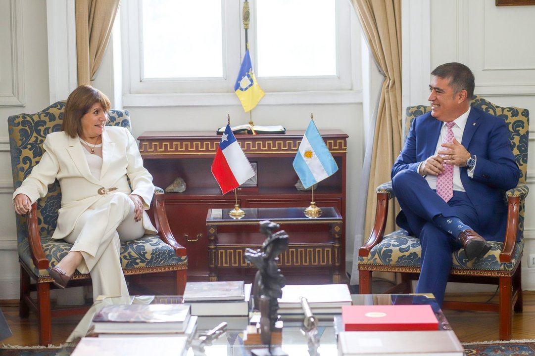 Patricia Bullrich se reunió con el alcalde de Santiago de Chile