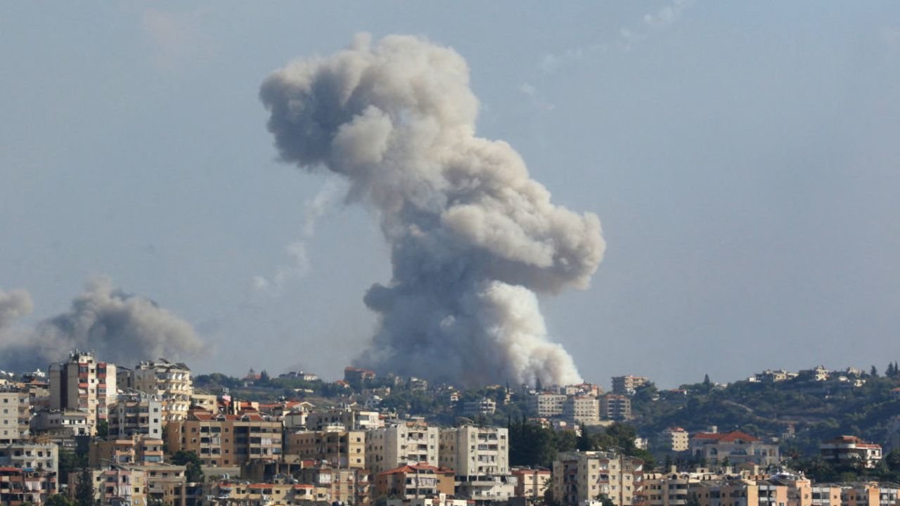Ataques israelíes dejan al menos 12 muertos en el sur del Líbano