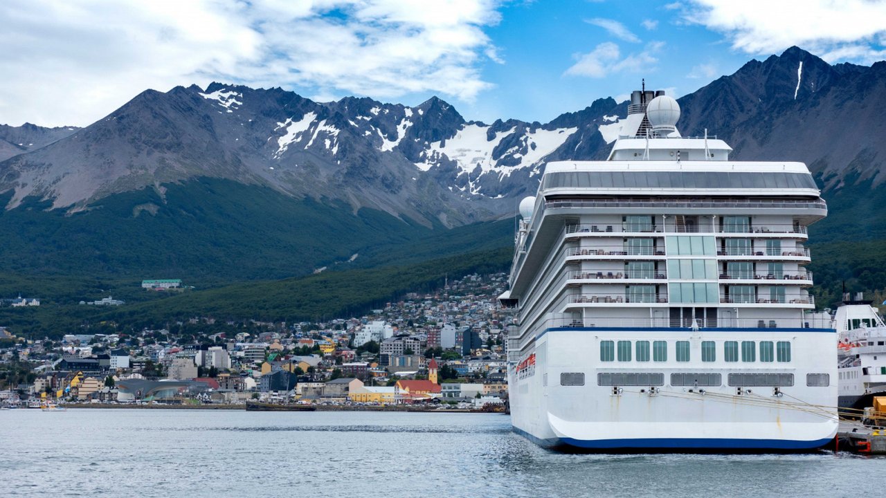 En medio del brote de hantavirus, Scioli celebró que la temporada de cruceros generó “un fuerte impacto económico”