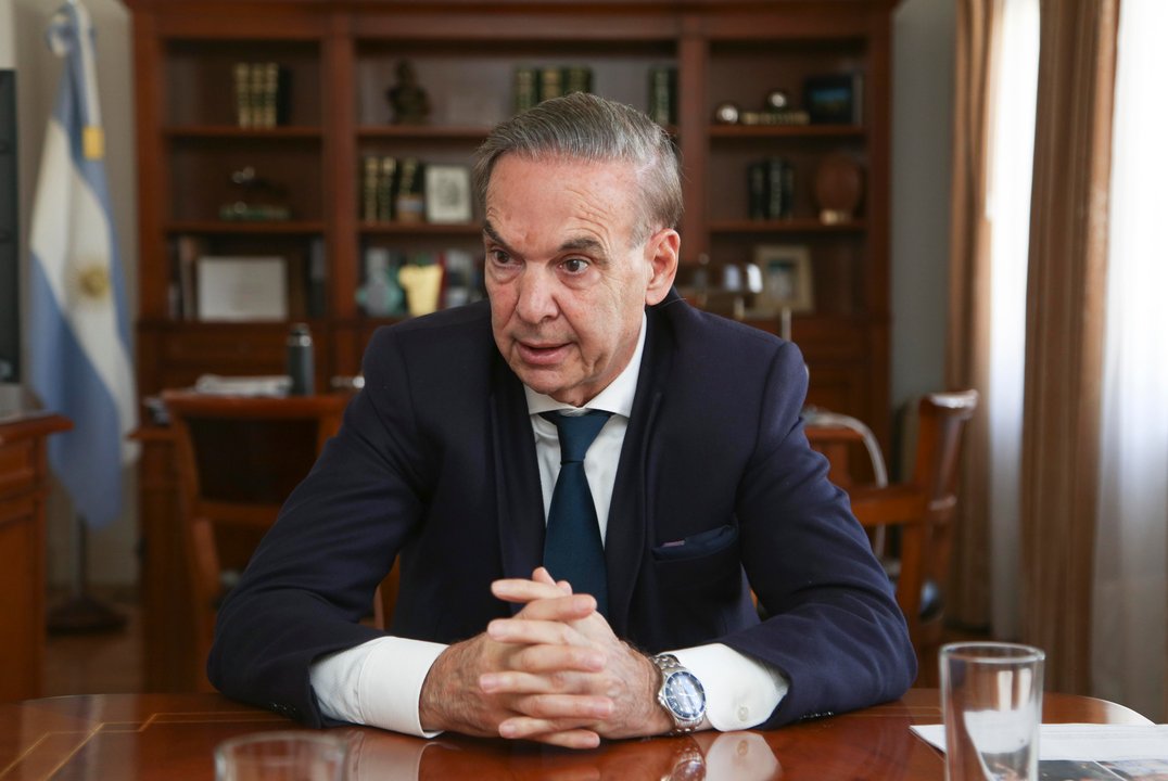 Pichetto afianza su vínculo con Cristina Kirchner: presentó un proyecto con diputados K para el “salvataje” de pymes