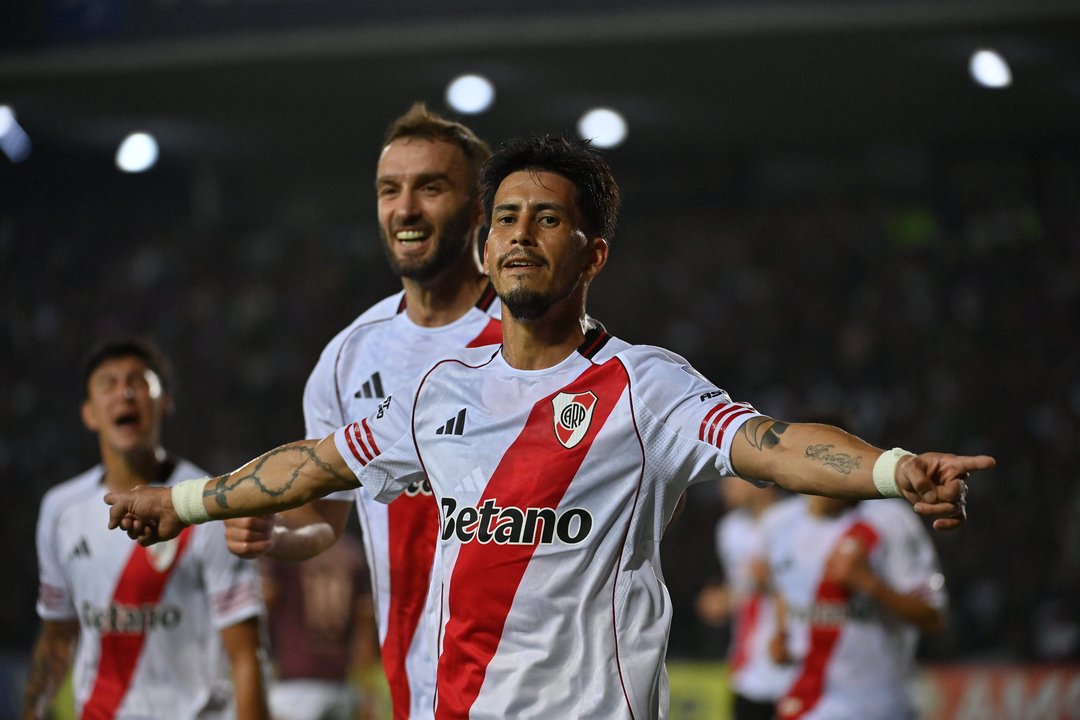 River sumó un triunfo épico ante Carabobo para acercarse a la clasificación en la Copa Sudamericana