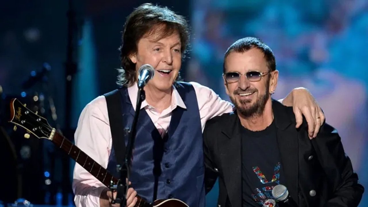 El regreso de la melancolía Beatle: Paul McCartney y Ringo Starr grabaron un tema juntos que recuerda su infancia en Liverpool