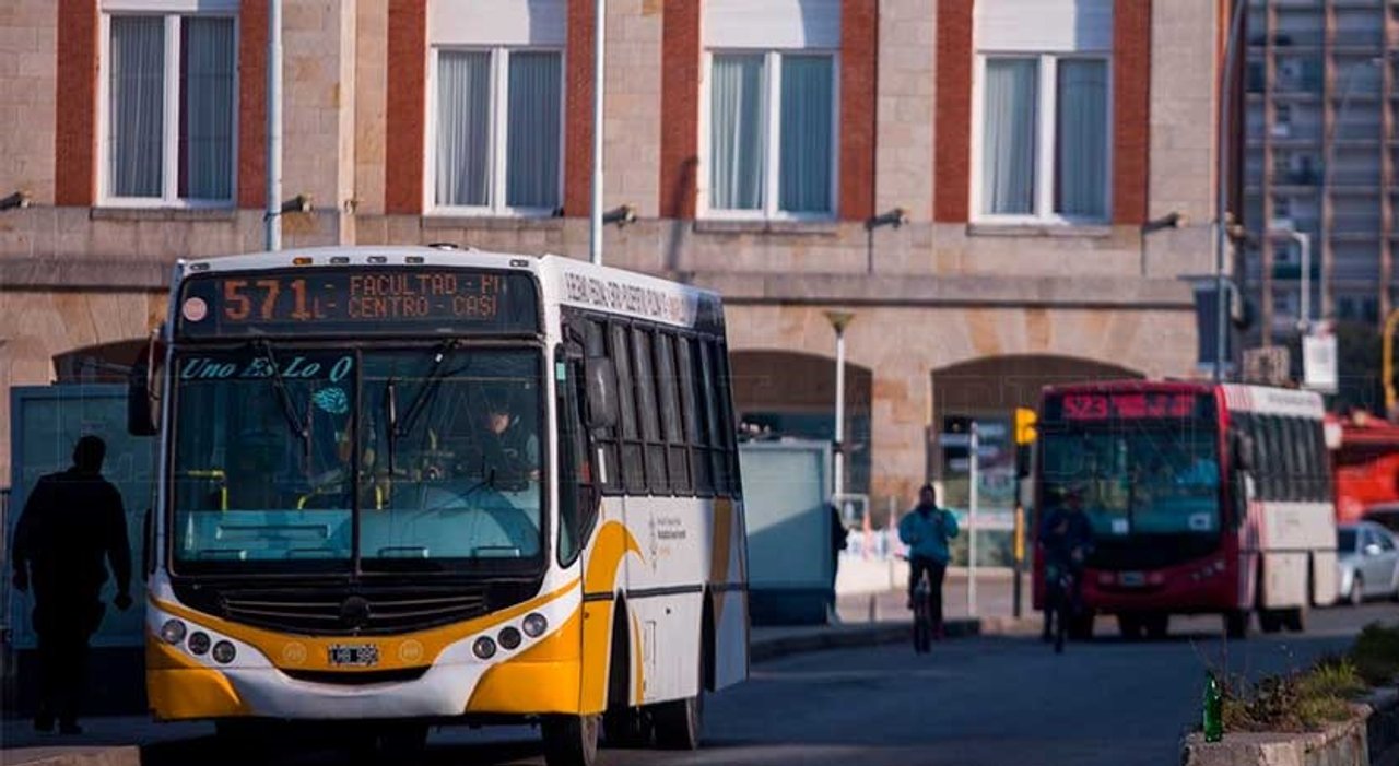 Mar del Plata: el paro de colectivos sigue al menos hasta el lunes