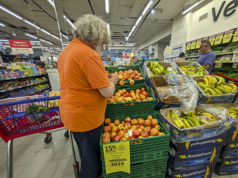 La inflación de abril perforó el 3%: qué dicen las consultoras y qué estiman para los próximos meses