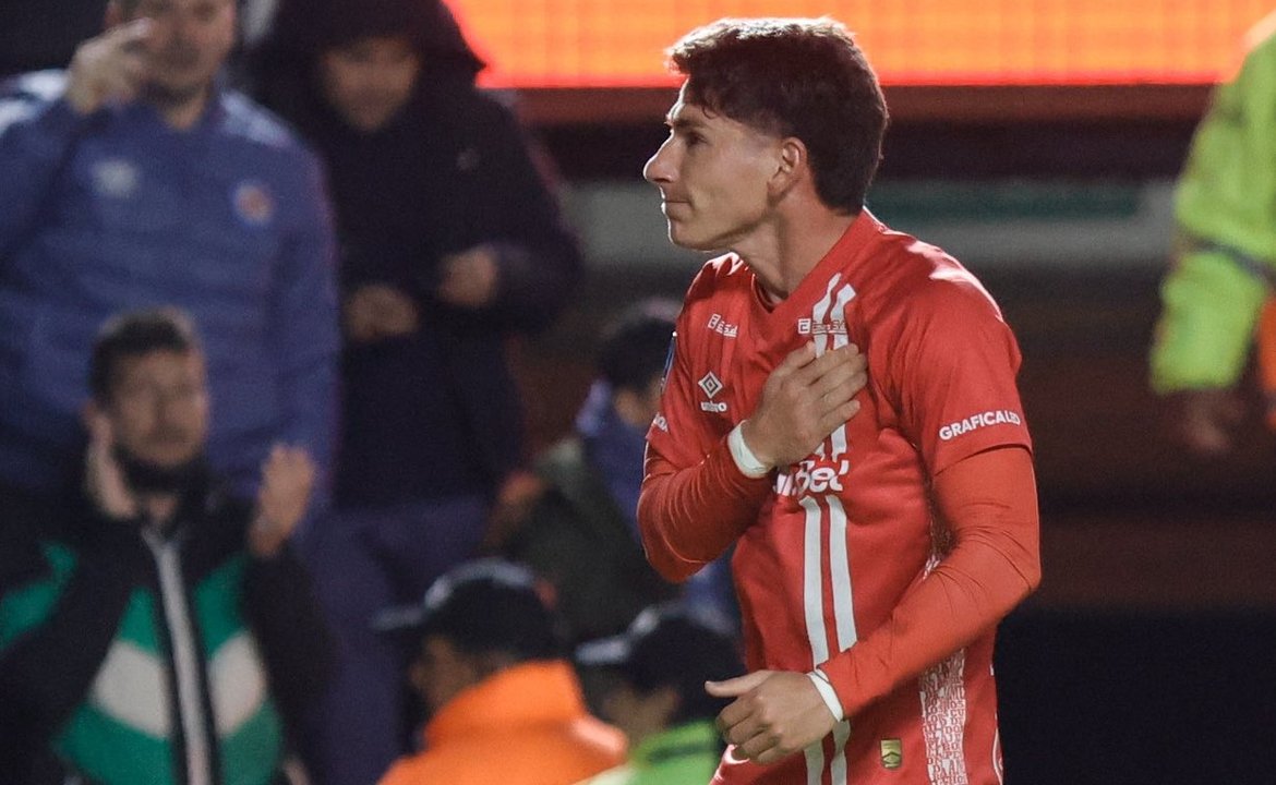 Argentinos Juniors venció a Lanús y será rival de Huracán en cuartos de final
