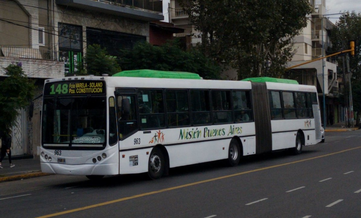 Paro de colectivos: dictan la conciliación obligatoria en el conflicto de la línea 148