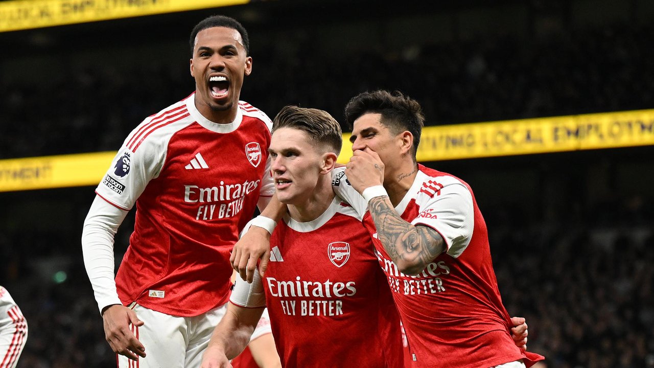 Se pone en marcha la fecha 37 de la Premier League, en la que el Arsenal se podría consagrar campeón