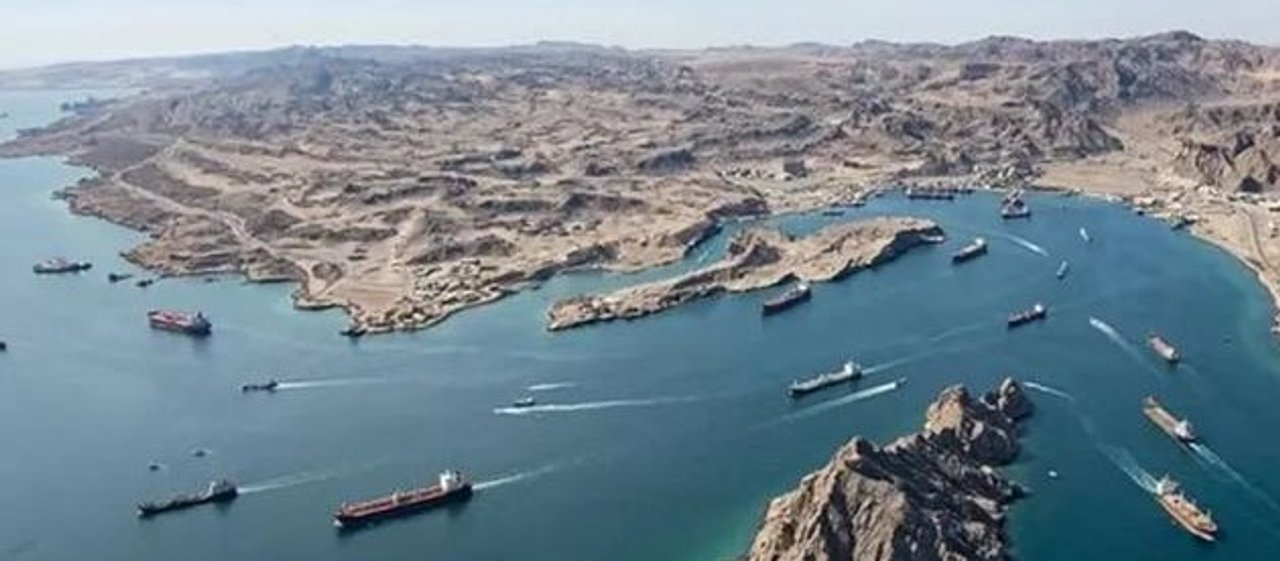 Ejército iraní ratificó que ningún barco puede circular por Ormuz sin autorización