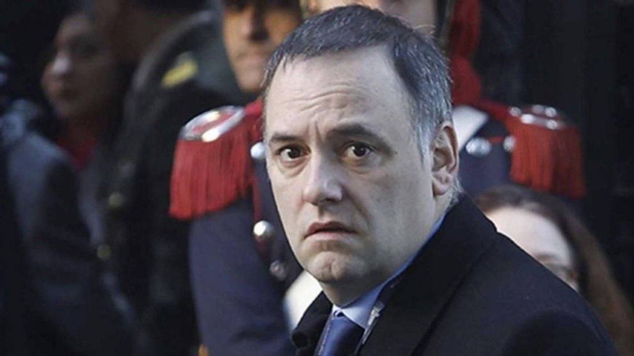 Adorni, al horno: la justicia lo intimó a presentar su declaración jurada o lo llamarán a indagatoria