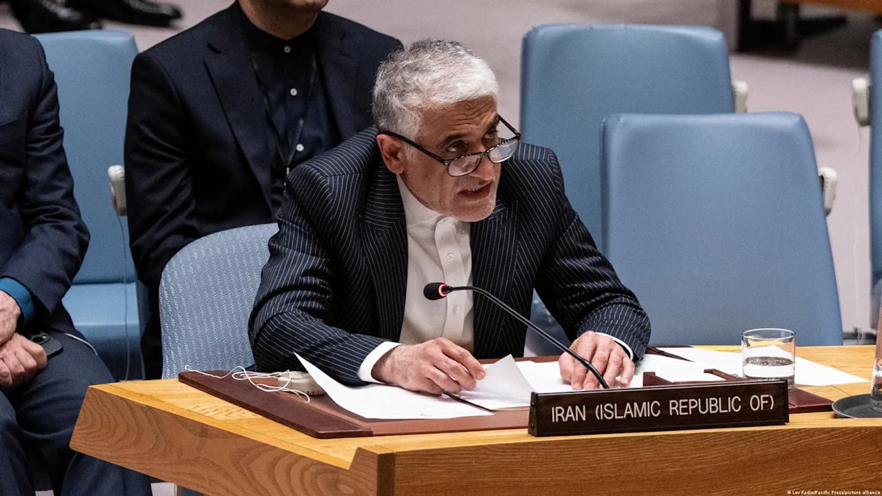 Irán lanza una dura advertencia a quienes apoyen la resolución de EE.UU. sobre el estrecho de Ormuz