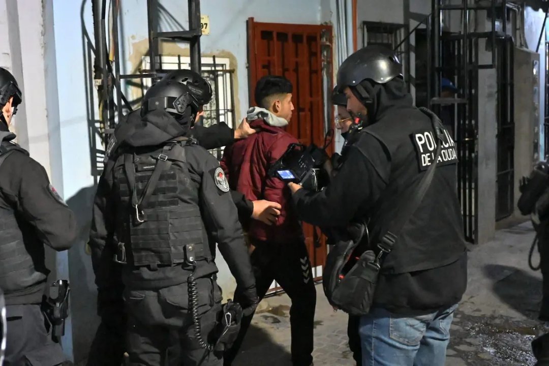 La oposición calificó de “show carísimo” al operativo “Tormenta Negra” en la Ciudad