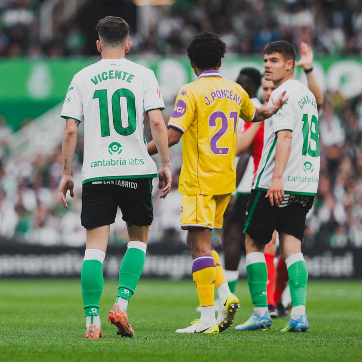 Racing de Santander volvió a LaLiga y desató una fiesta inolvidable en España