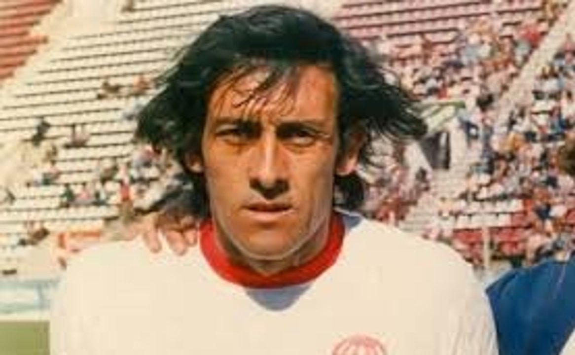 Murió Roque Avallay, recordado goleador de Huracán campeón en 1973