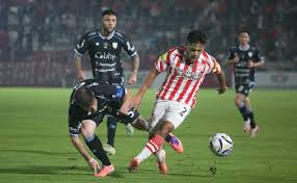 San Martín de Tucumán le ganó 2-1 a Atlético Rafaela y da pelea en la Primera Nacional