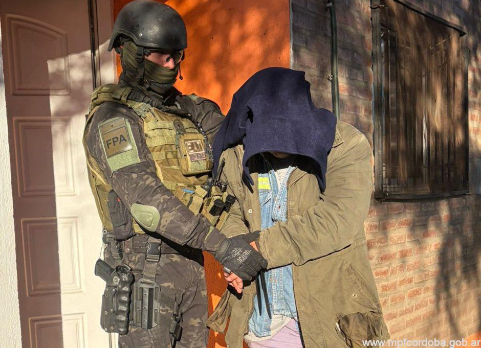 TANCACHA: COORDINABAN CON SUS CLIENTES LA COMERCIALIZACIÓN DE DROGAS Y FUERON DETENIDOS POR LA FPA