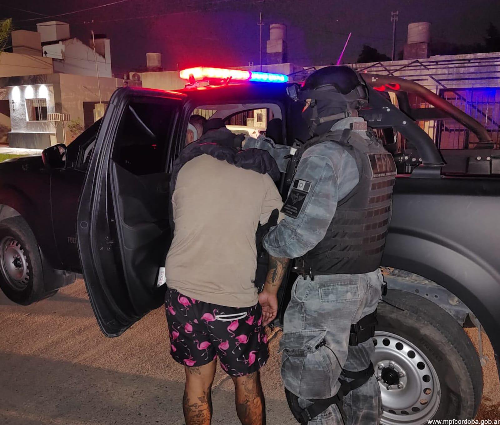 MECÁNICO DETENIDO POR VENDER DROGAS EN SU TALLER Y REALIZAR DELIVERY EN RÍO CUARTO