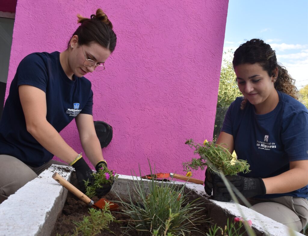 Avanzan obras de mejoras y mantenimiento de escuelas del Gran Río Cuarto