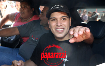 La impactante foto de las hijas de Daniela Celis rezando por Thiago Medina, su papá